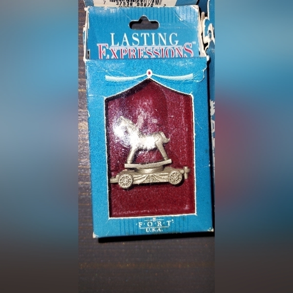 Lasting Expressions - Pewter train set - Picture 5 of 10